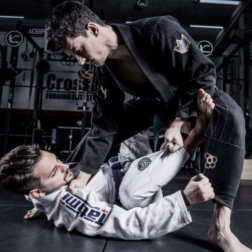Brazilian Jiu-Jitsu training at Livingston Fight Centre
